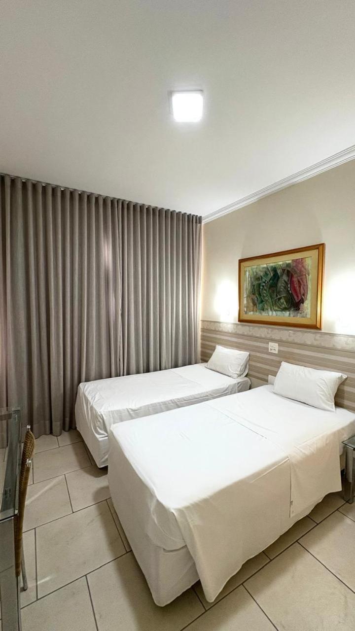 Hotel Del Rey Curitiba By Poty - Na Famosa Rua XV De Novembro المظهر الخارجي الصورة