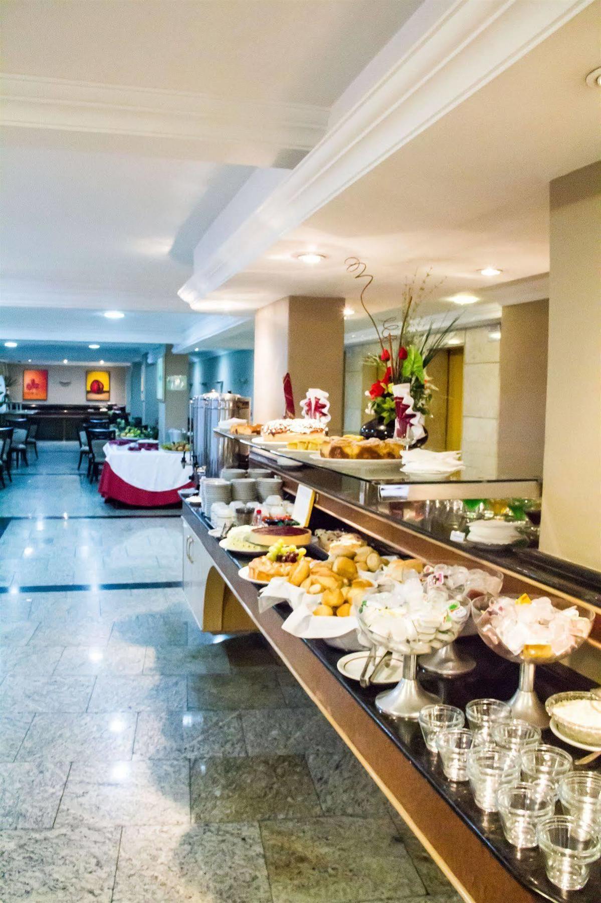 Hotel Del Rey Curitiba By Poty - Na Famosa Rua XV De Novembro المظهر الخارجي الصورة