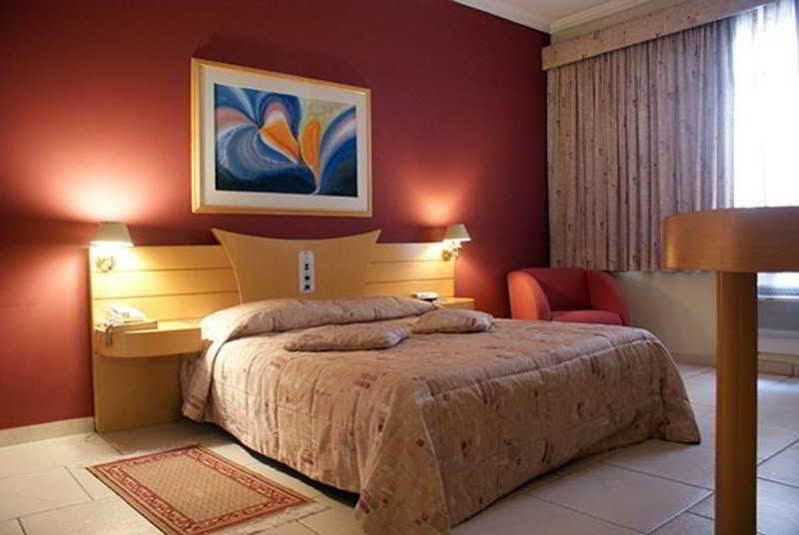 Hotel Del Rey Curitiba By Poty - Na Famosa Rua XV De Novembro المظهر الخارجي الصورة